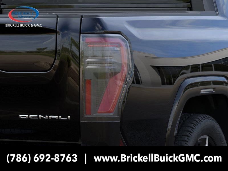 2025 GMC Sierra EV Denali - Photo 11