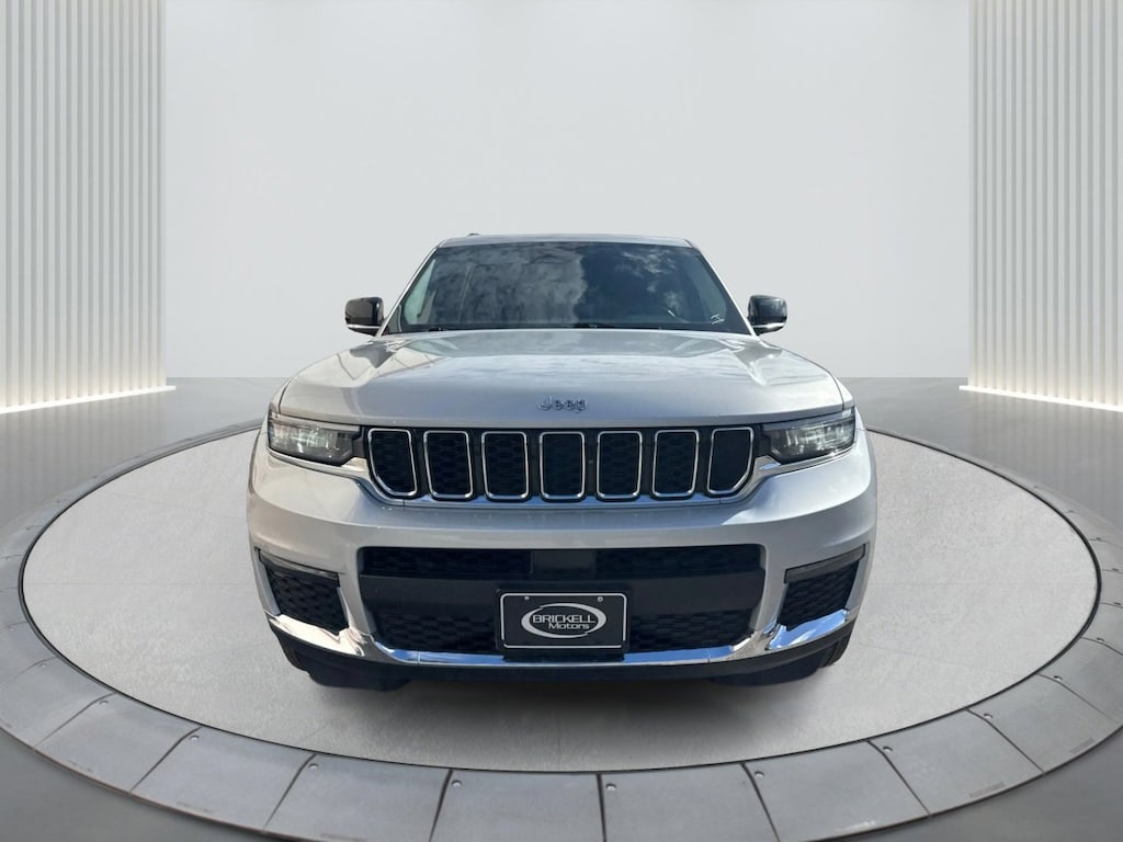 Used 2023 Jeep Grand Cherokee L Limited 4x4 SUV
