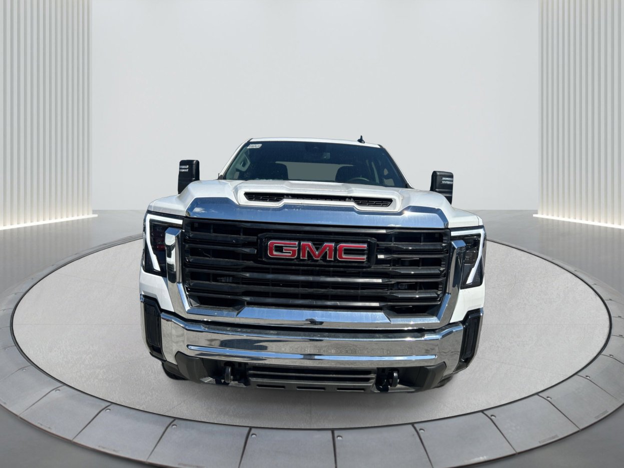 2024 Gmc Sierra 2500 HD Pro photo 2