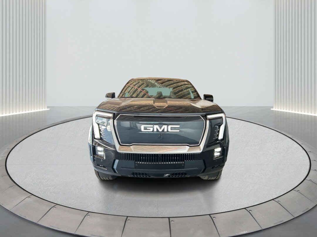 2025 Gmc Sierra EV Denali photo 2