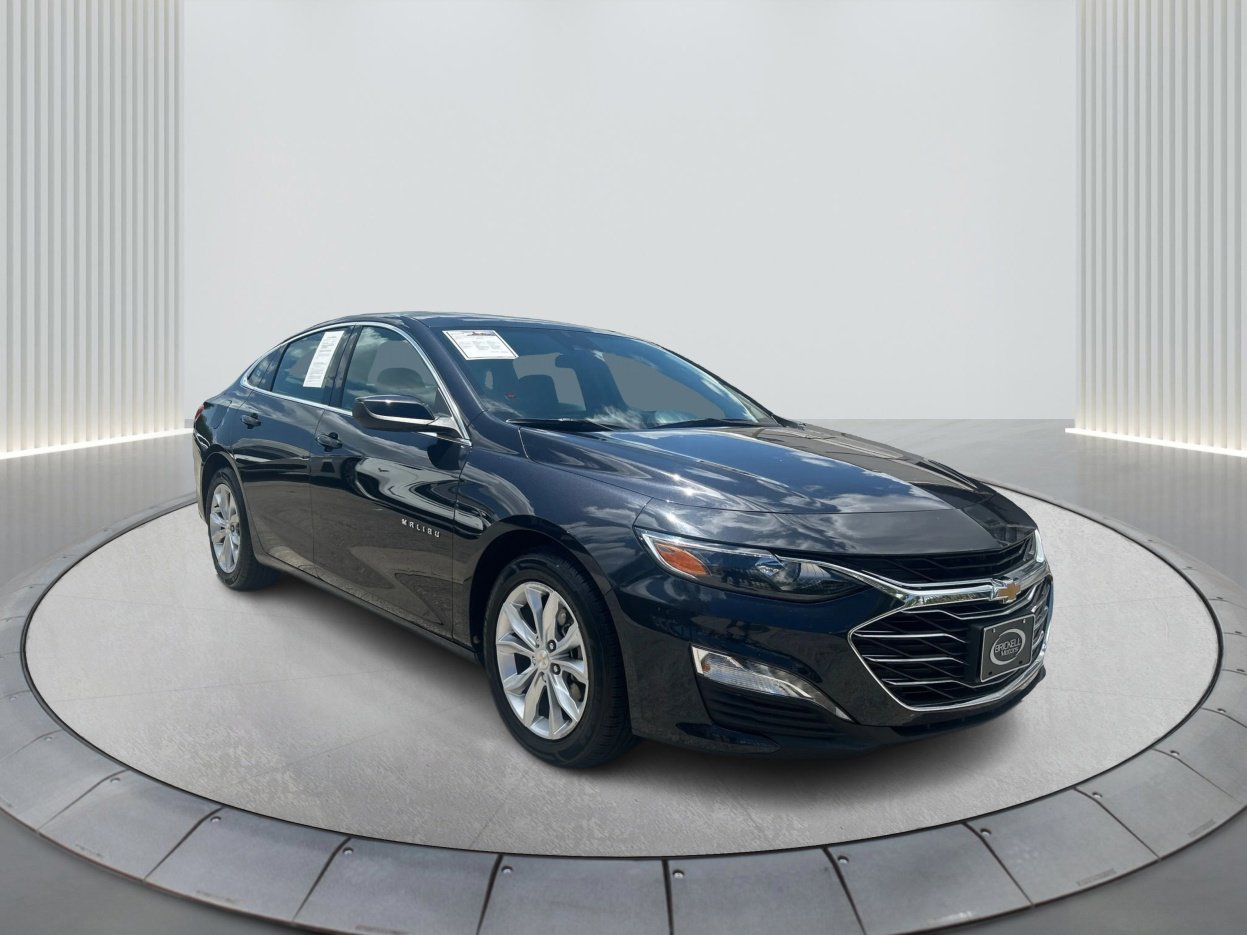 2023 Chevrolet Malibu 1LT photo 3