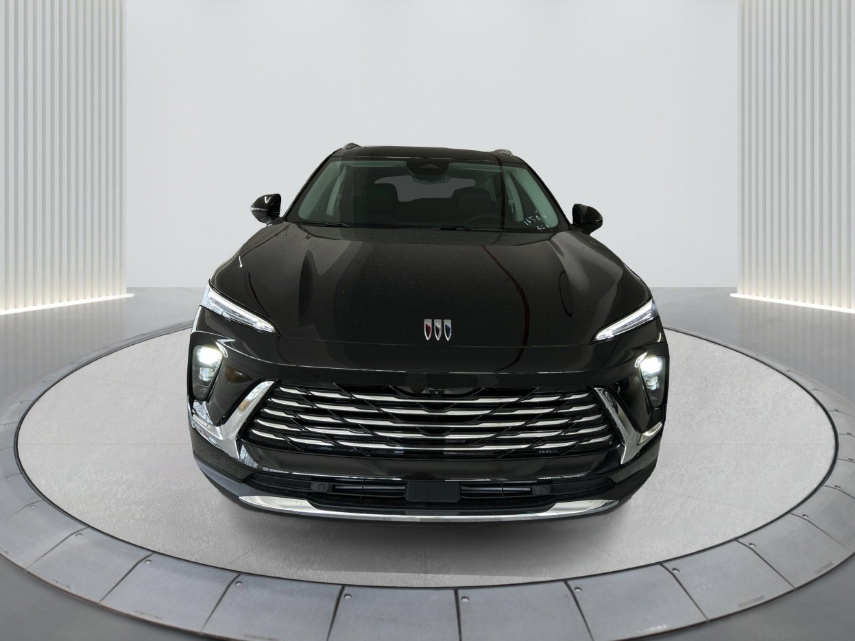 2025 Buick Envision Preferred photo 2