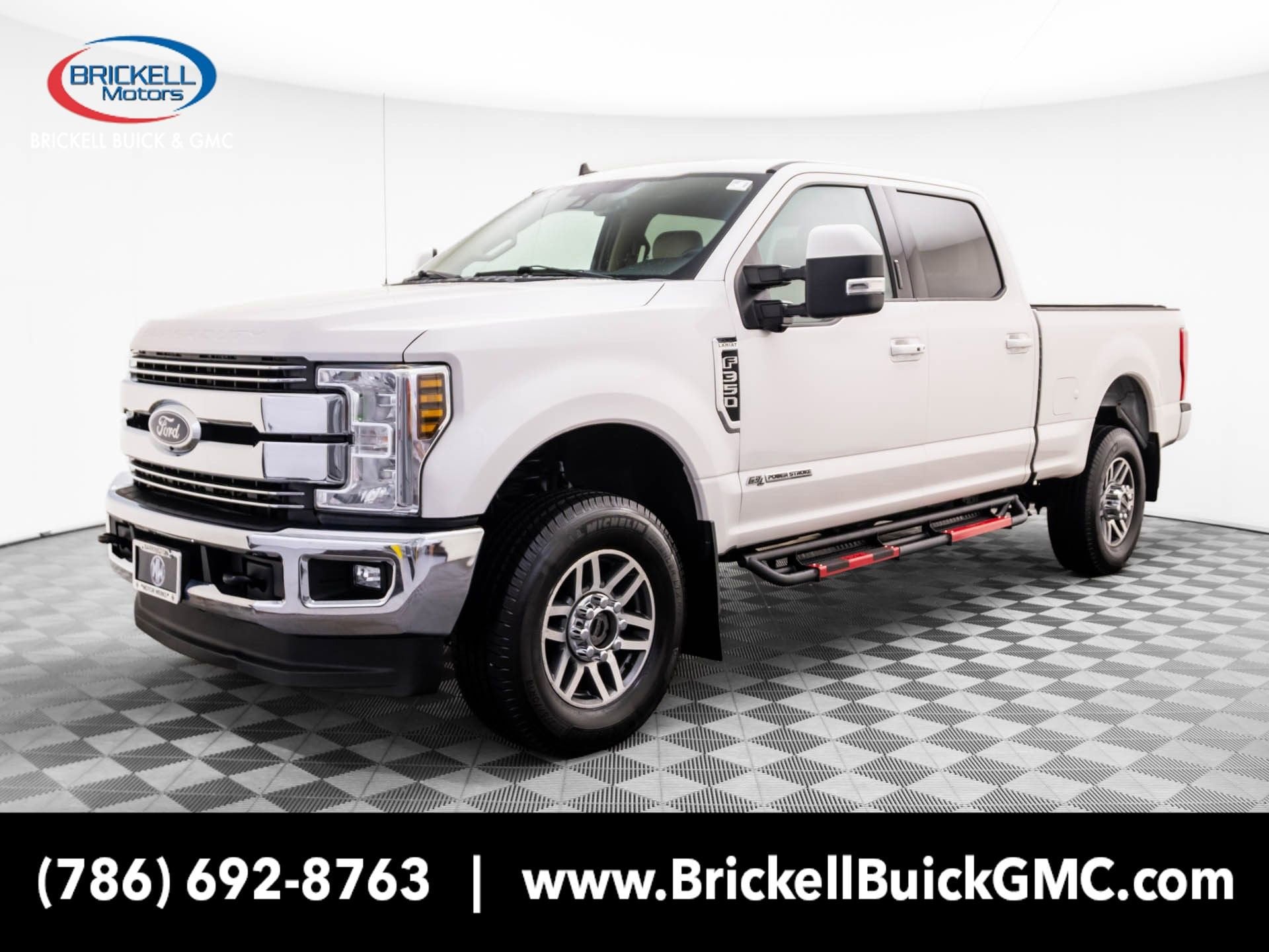 2019 Ford F-350 Lariat 4x4 Crew Cab 160 in SRW's photo