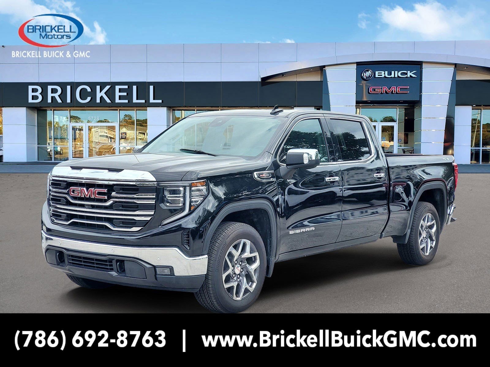 2025 GMC Sierra 4WD Crew Cab Standard Box SLT's photo