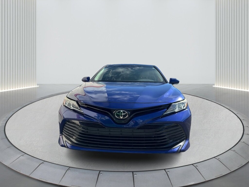 Used 2018 Toyota Camry LE Sedan