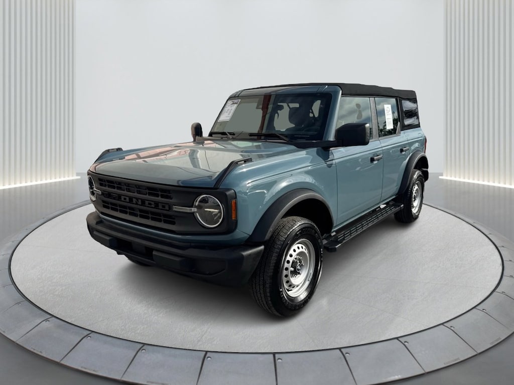 Used 2023 Ford Bronco Base