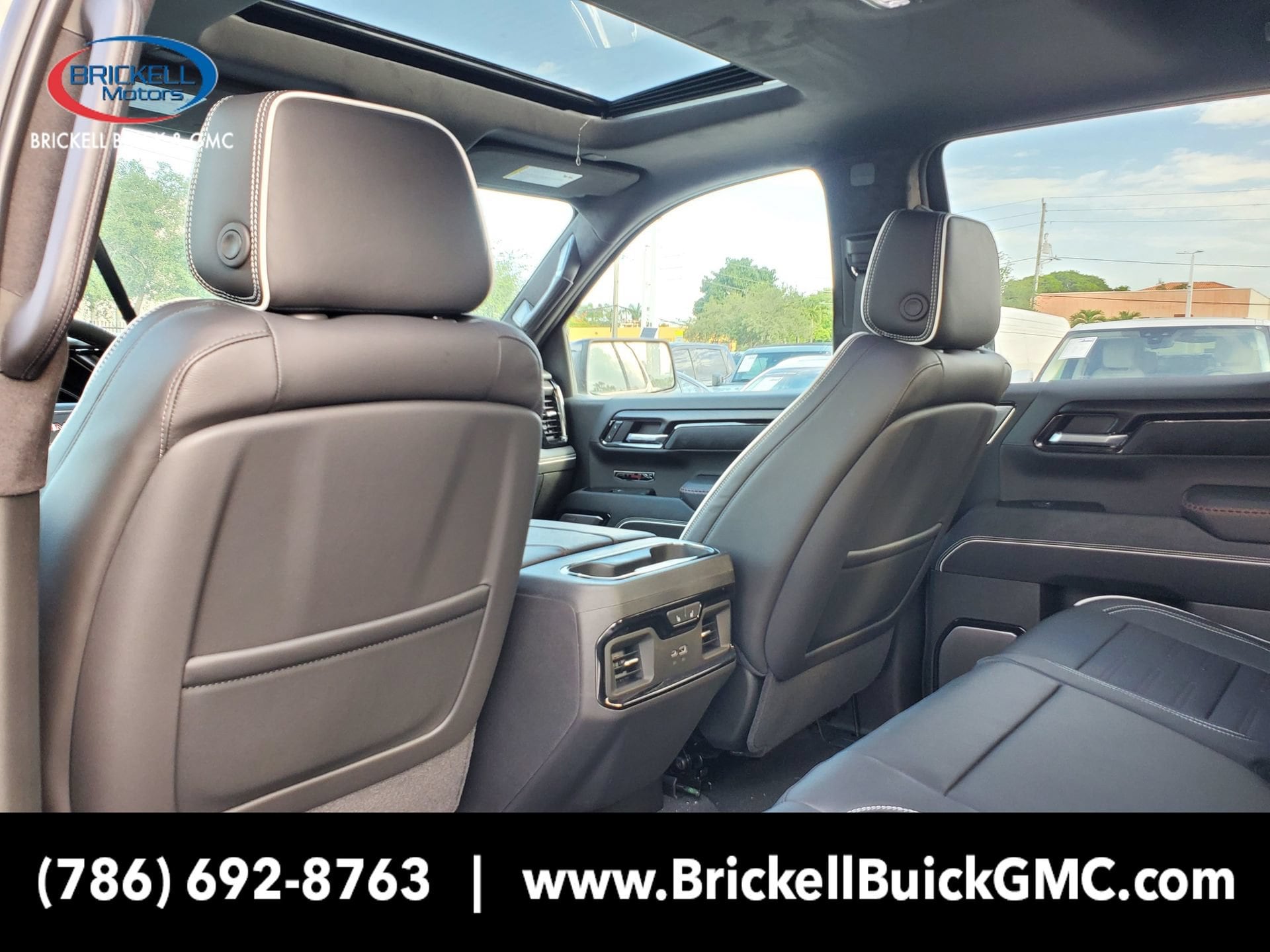 2026 GMC Sierra 1500 AT4X - Photo 10