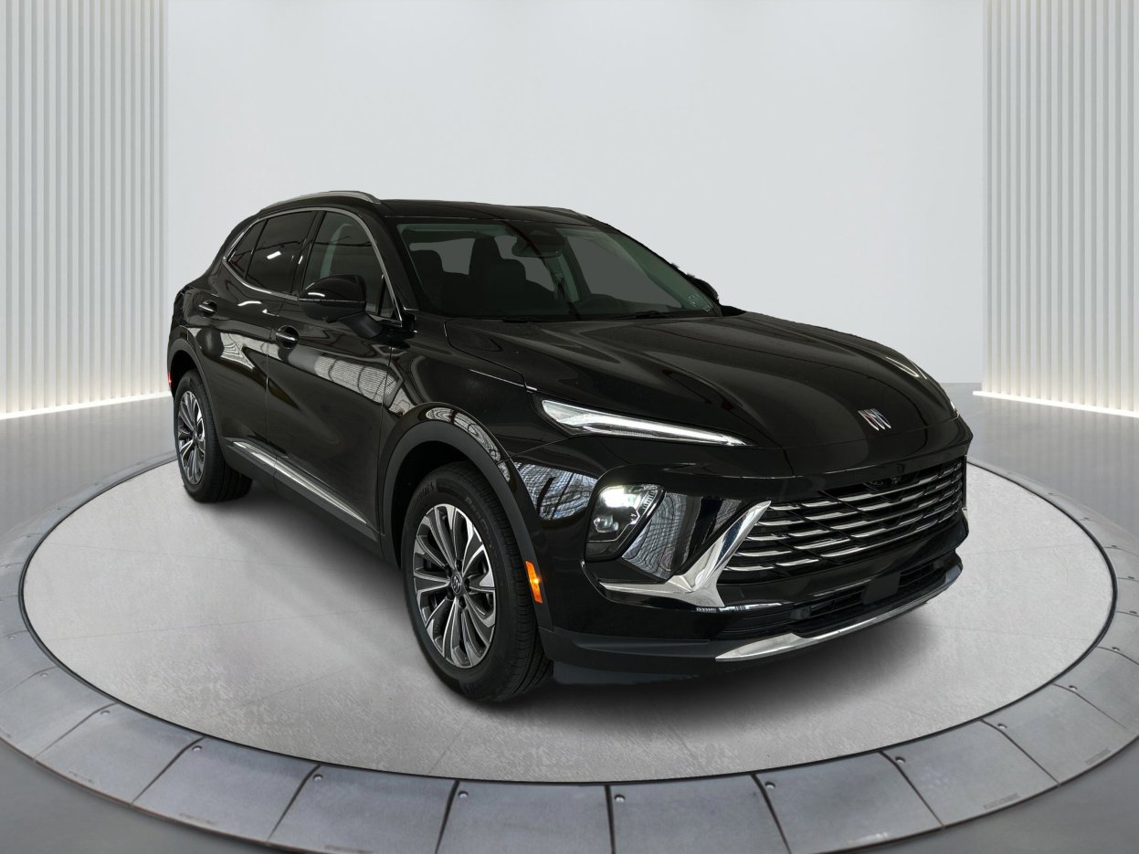 2025 Buick Envision Preferred photo 3