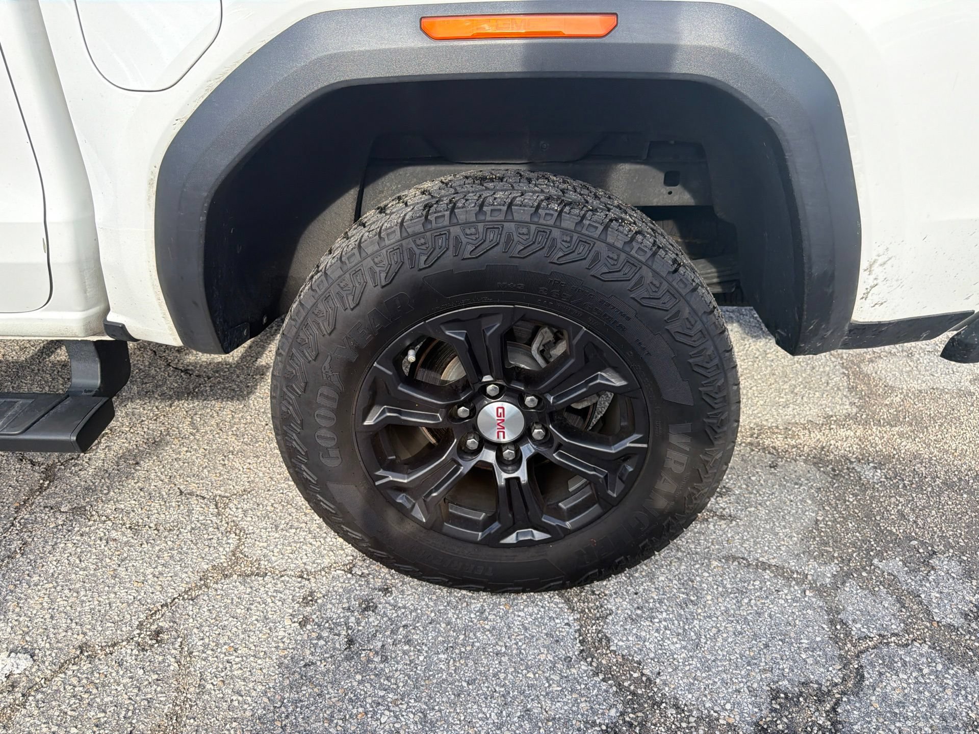 Photo 11