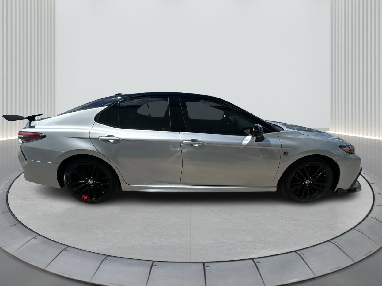 2022 Toyota Camry XSE photo 4