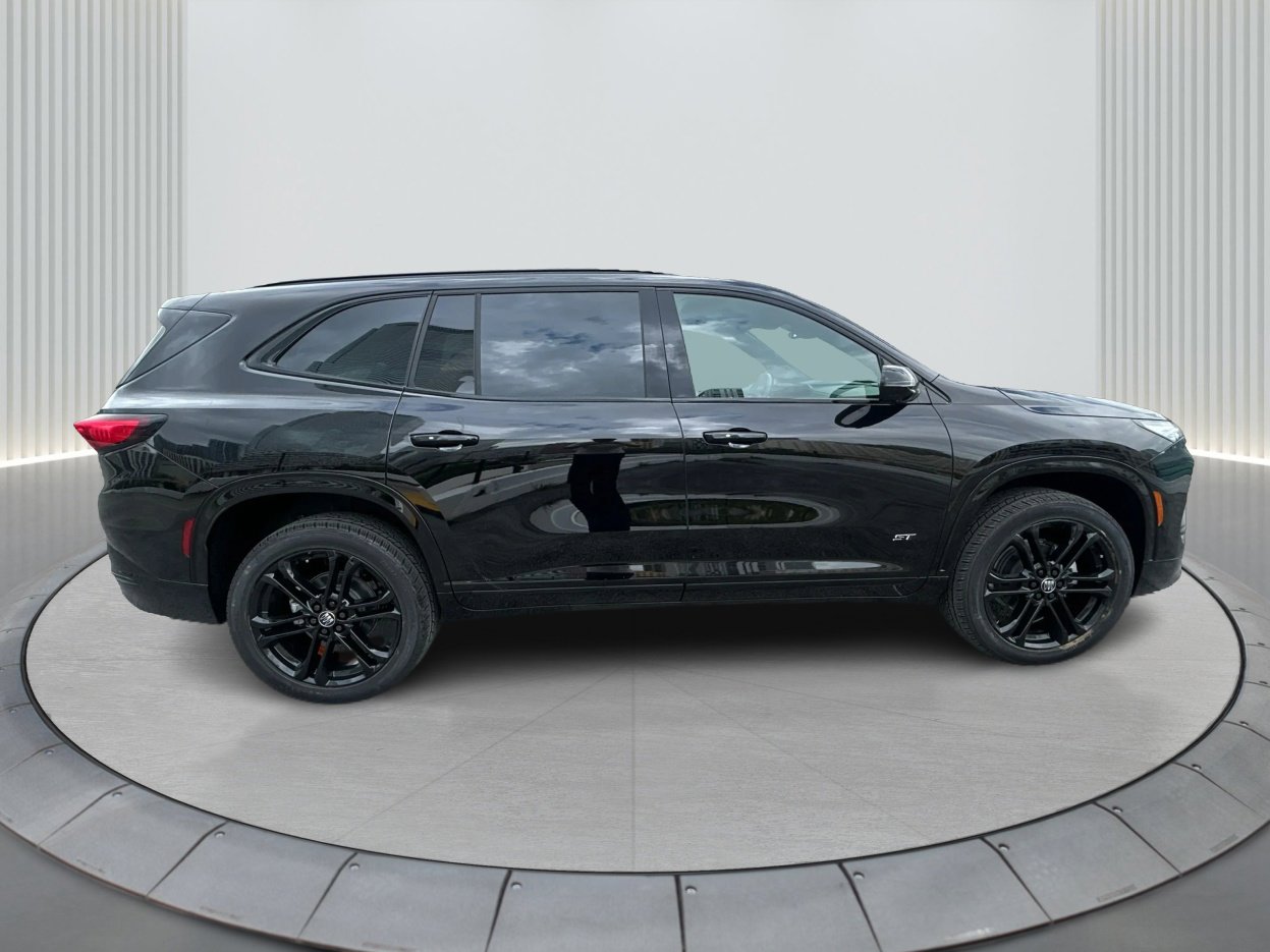 2026 Buick Enclave Sport Touring photo 4
