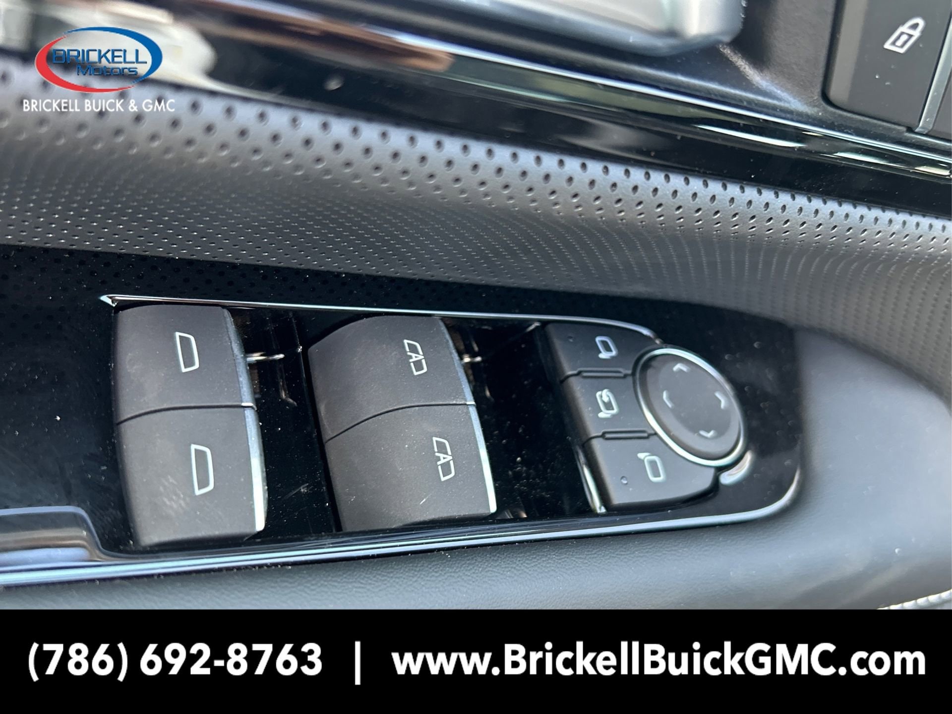 2025 GMC Sierra EV Denali - Photo 33