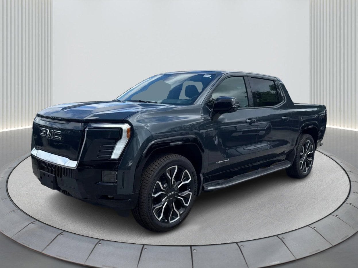 2025 GMC Sierra EV Denali's photo
