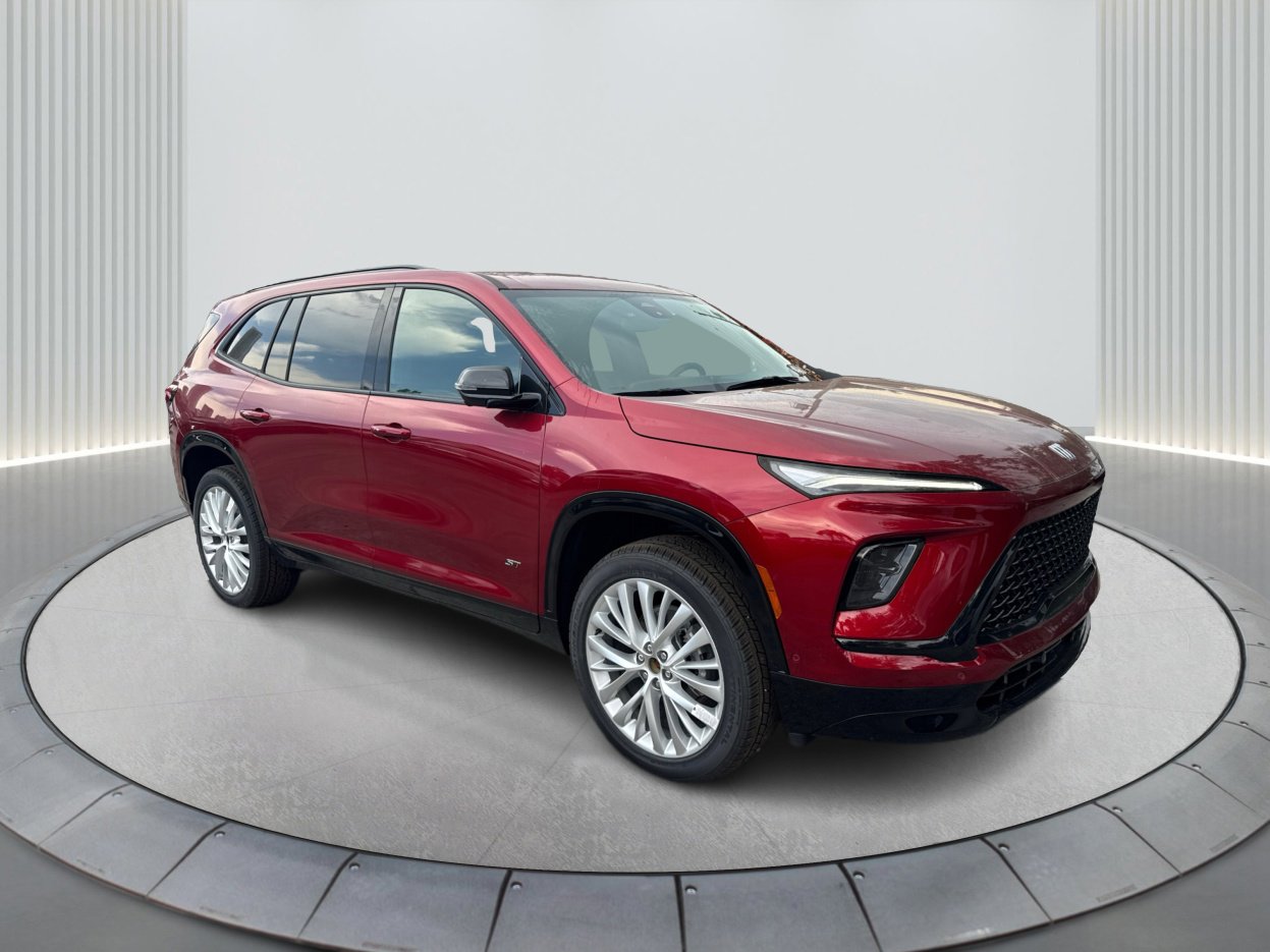 2025 Buick Enclave Sport Touring photo 3