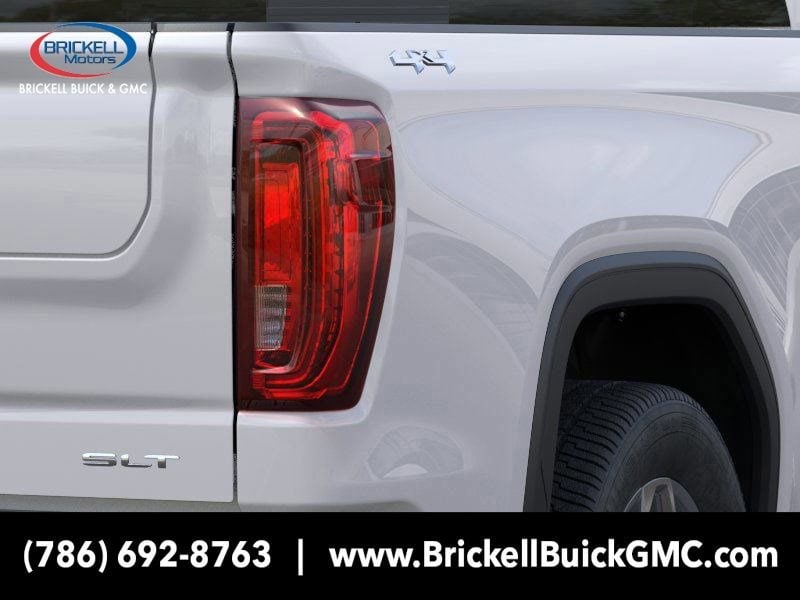 2025 GMC Sierra 1500 SLT - Photo 11