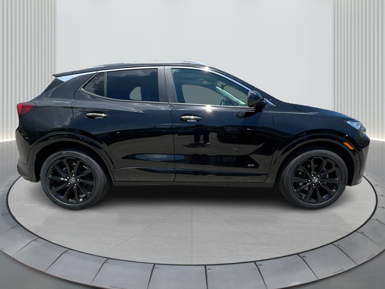 2026 Buick Encore GX Sport Touring photo 4