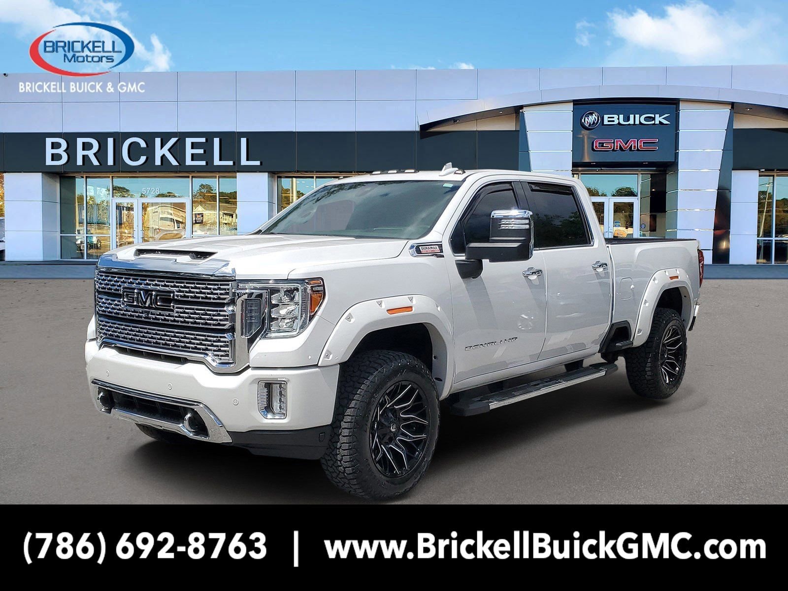 2021 GMC Sierra 4WD Crew Cab Standard Box Denali's photo