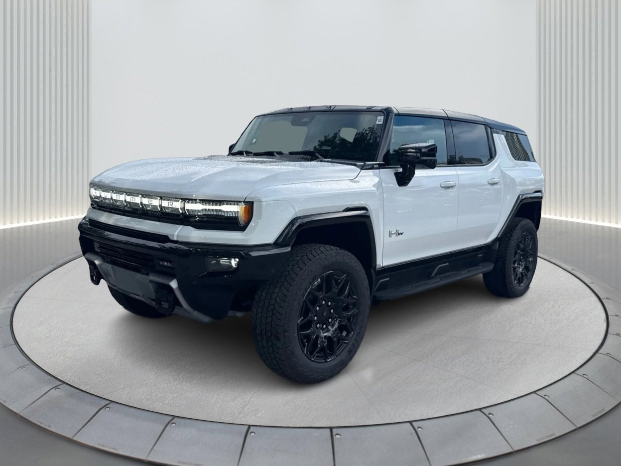 2026 GMC HUMMER EV 2X's photo