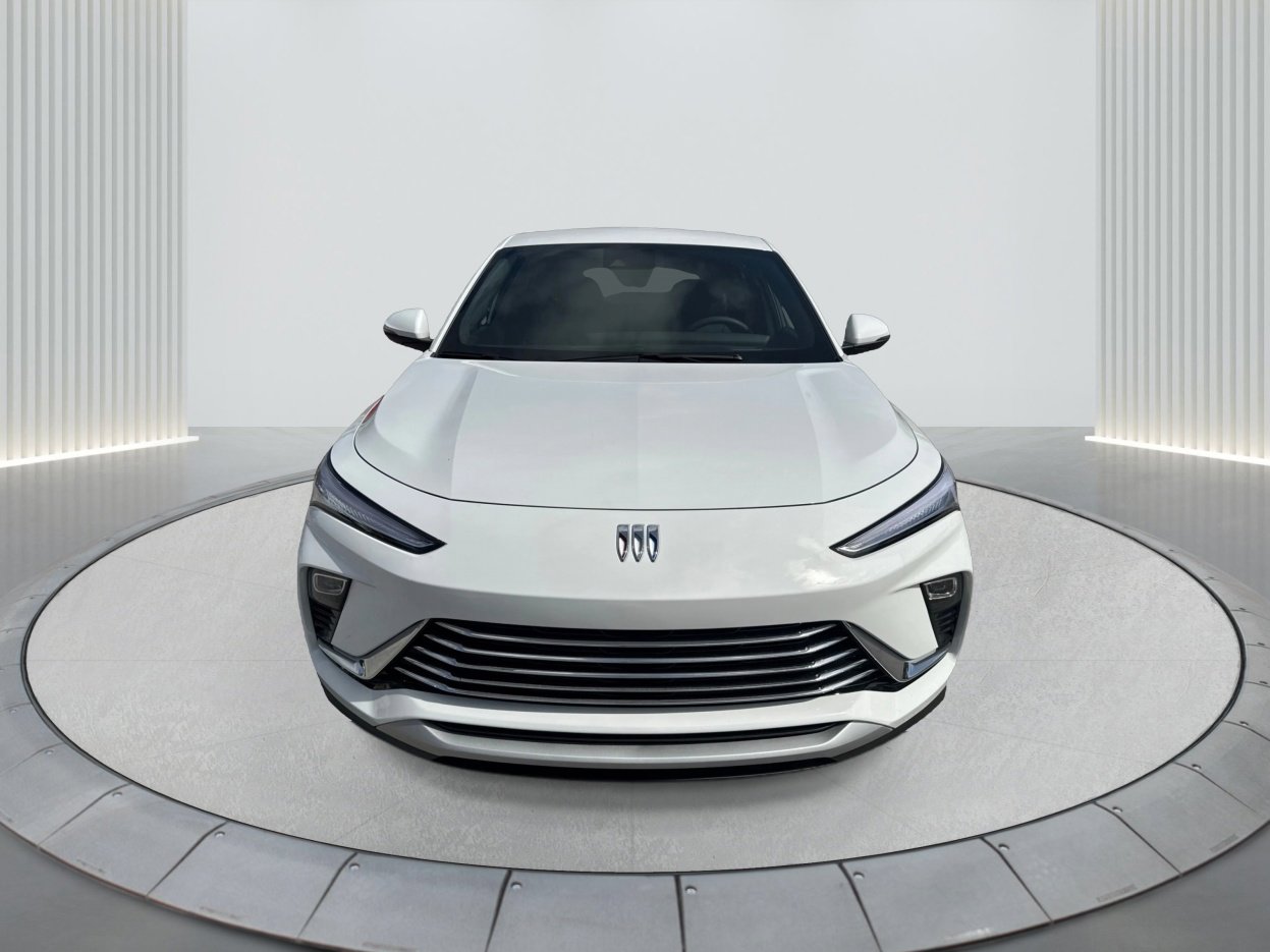 2026 Buick Envista Preferred photo 2