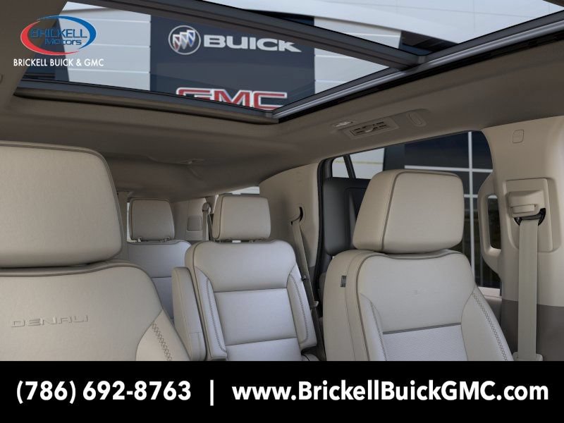 2026 GMC Yukon Denali - Photo 24