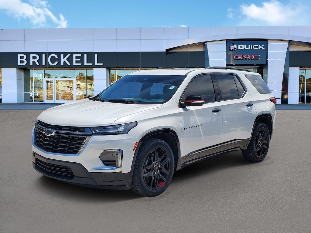 Used 2023 Chevrolet Traverse Premier SUV