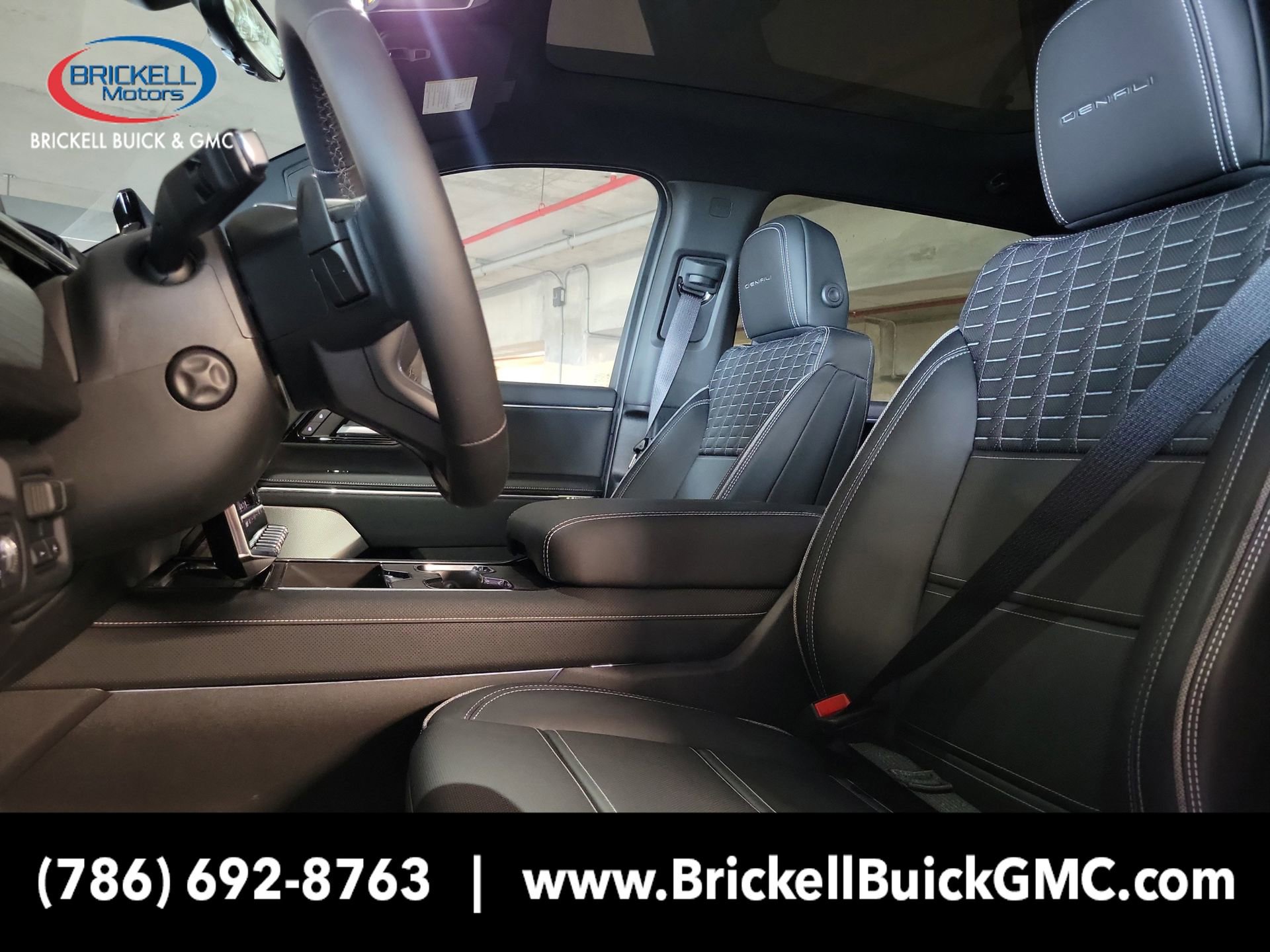 2025 GMC Sierra EV Denali - Photo 17