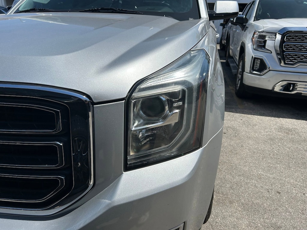 Used 2020 GMC Yukon SLE SUV