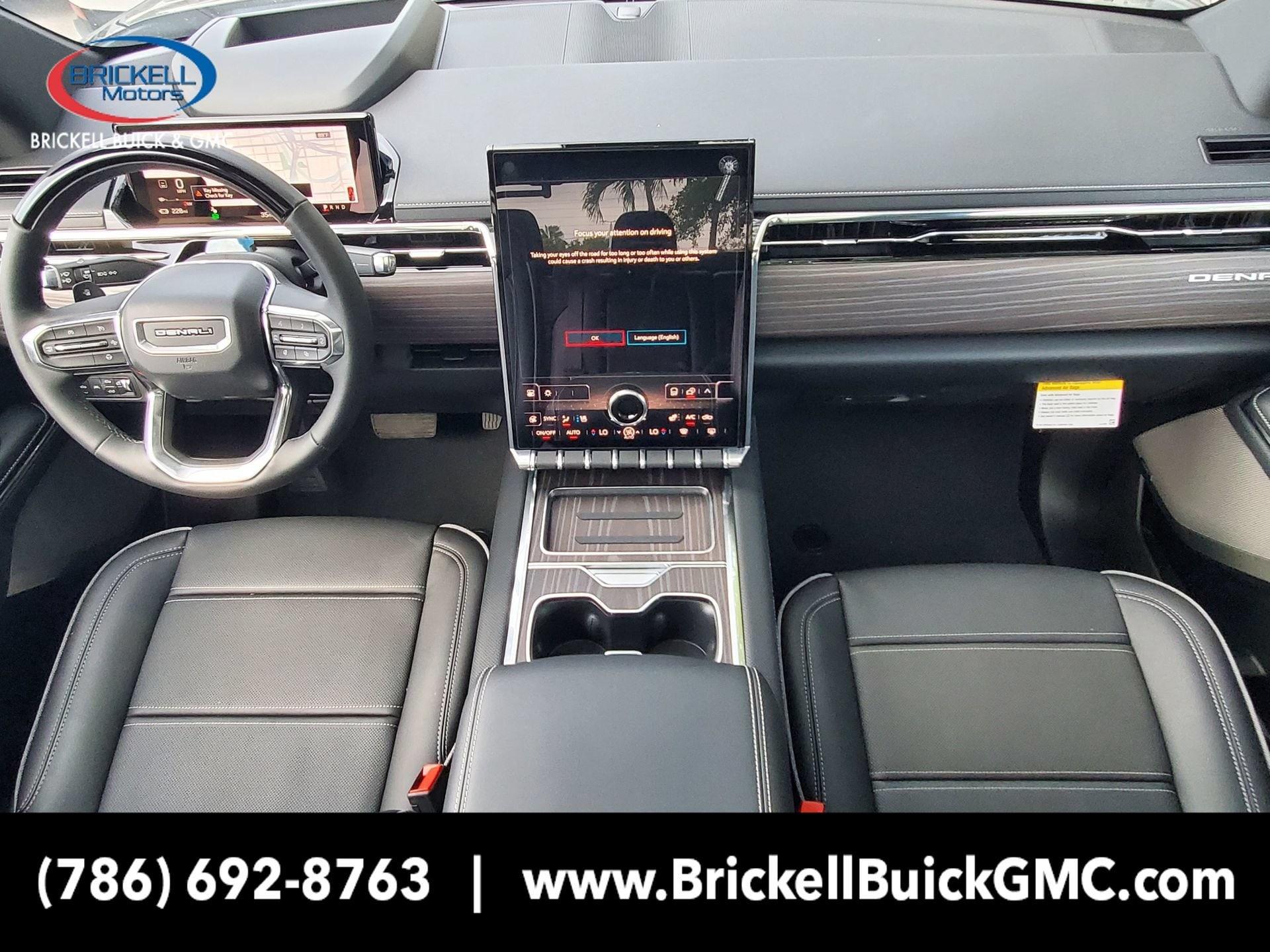 2025 GMC Sierra EV Denali - Photo 13