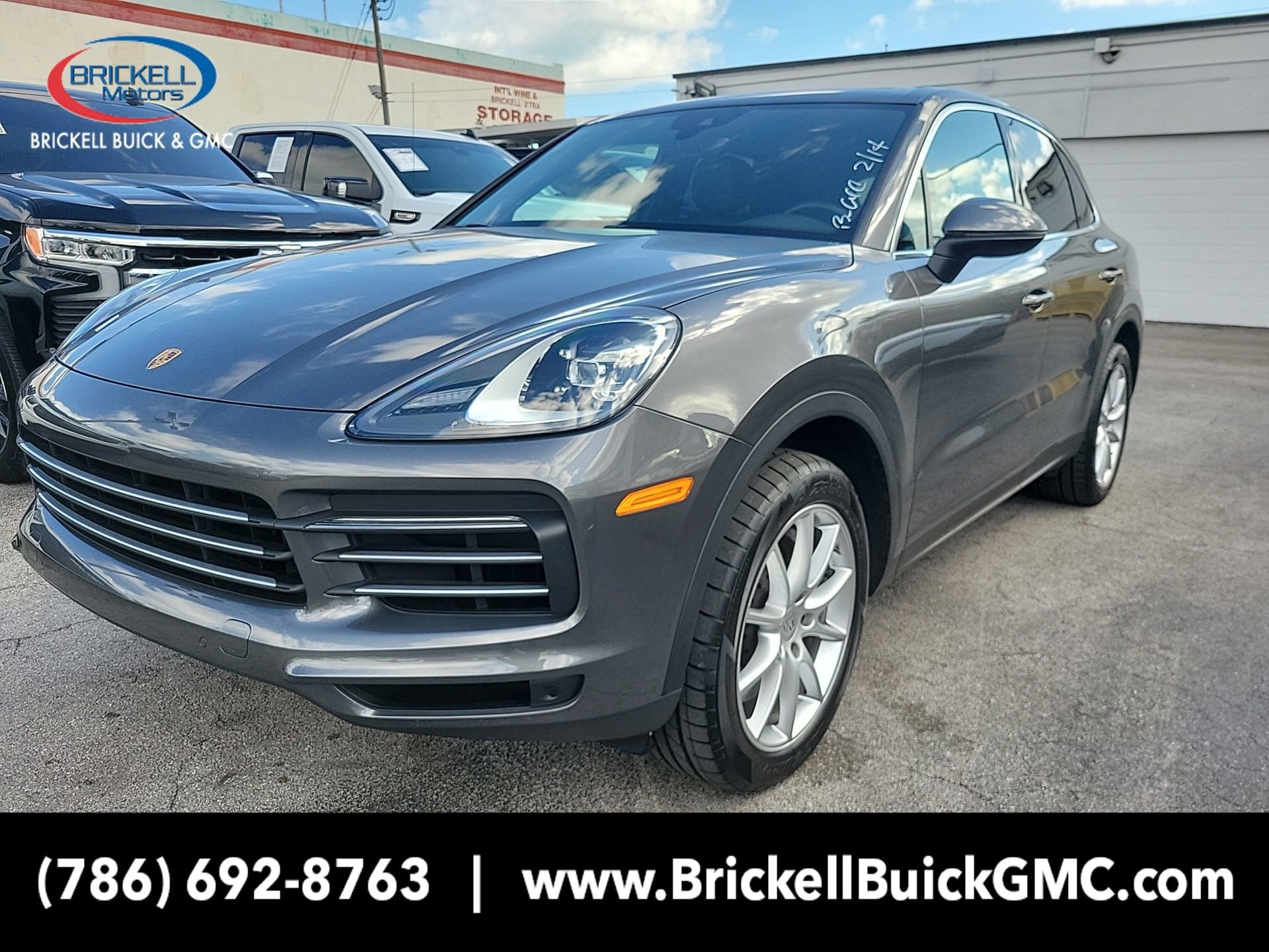 2022 Porsche Cayenne Base