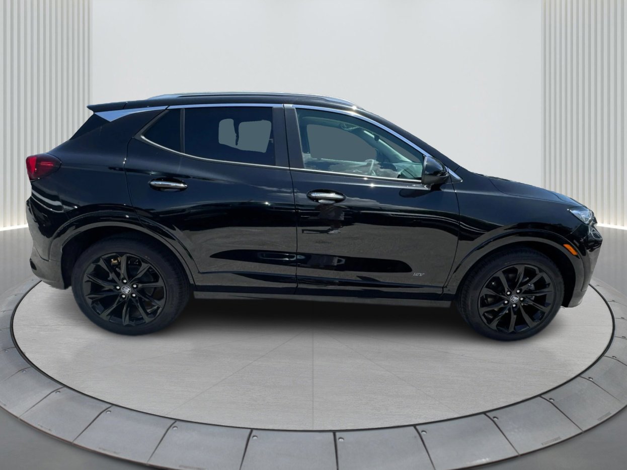 2026 Buick Encore GX Sport Touring photo 3