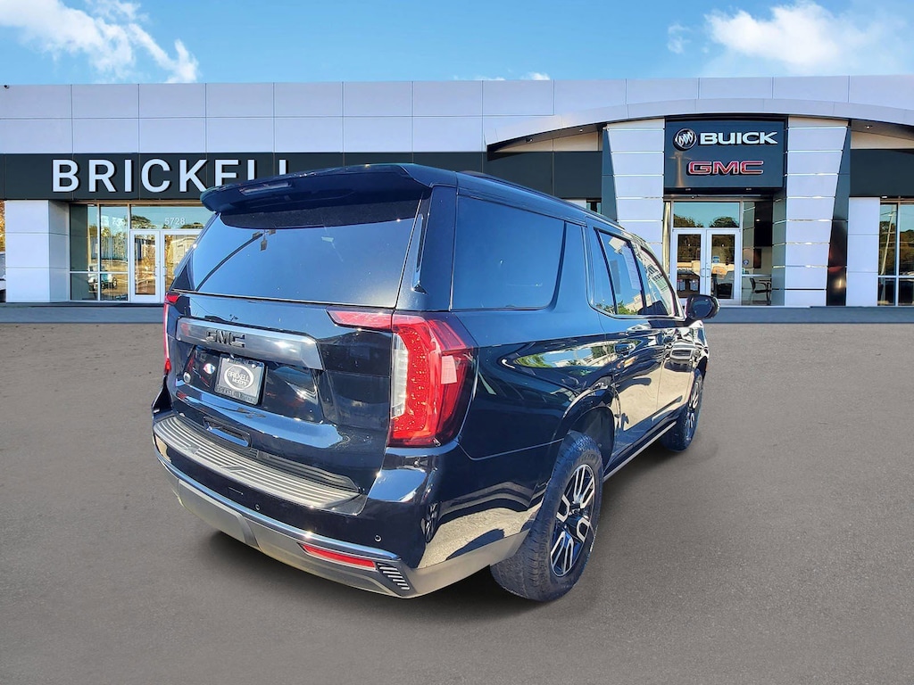 Used 2024 GMC Yukon AT4 SUV