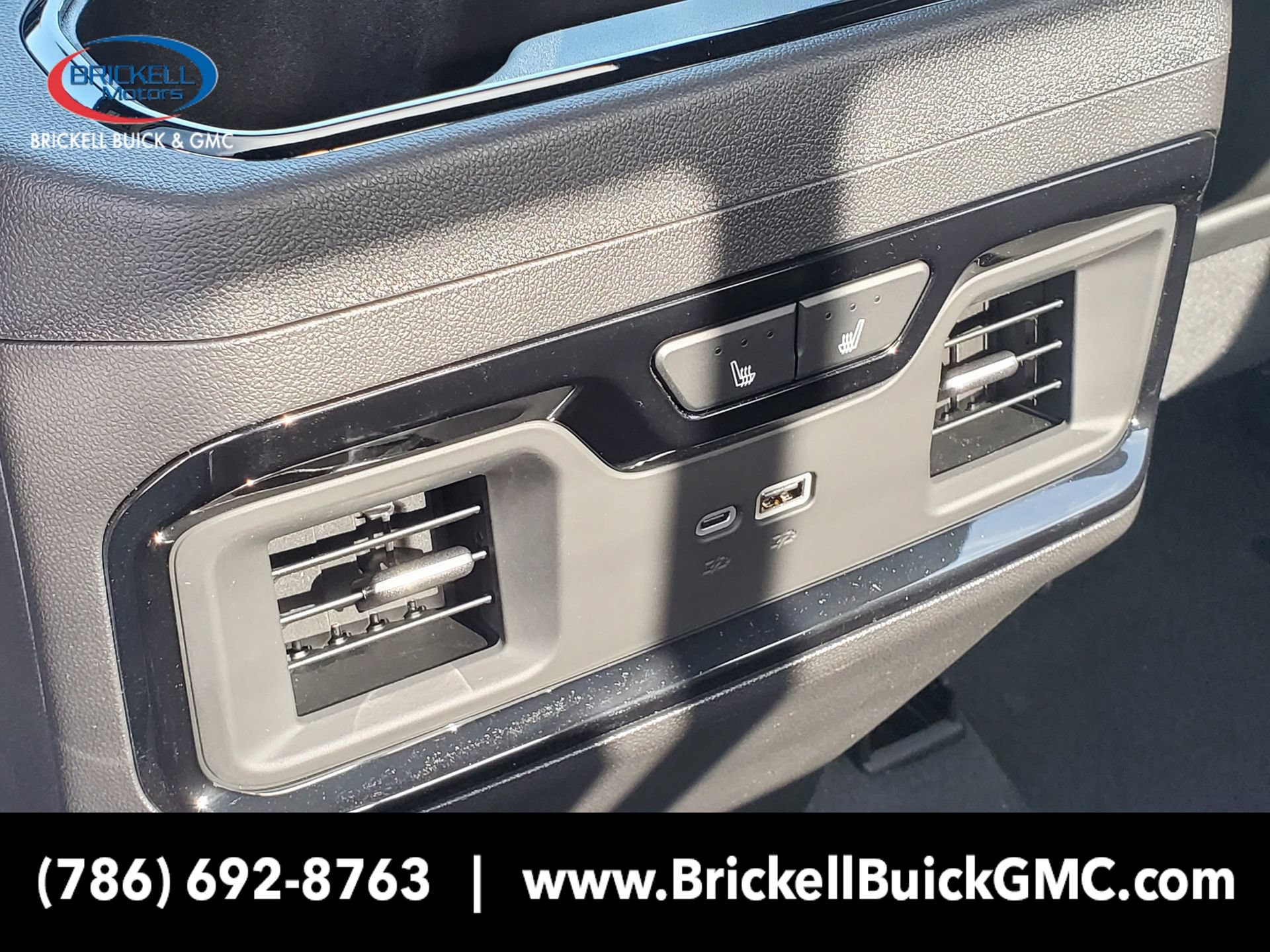 2026 GMC Sierra 1500 AT4X - Photo 12