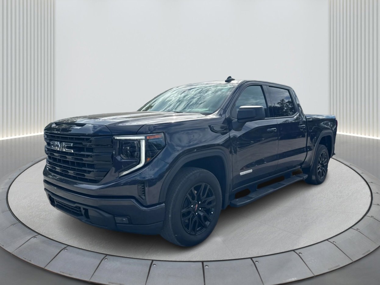 2024 GMC Sierra Elevation's photo