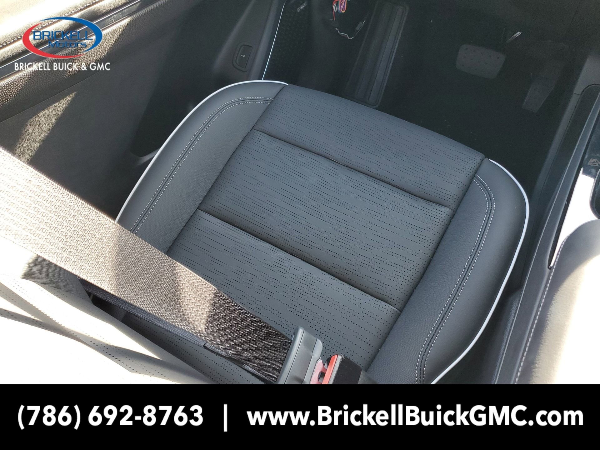 2025 Buick Enclave Sport Touring - Photo 16