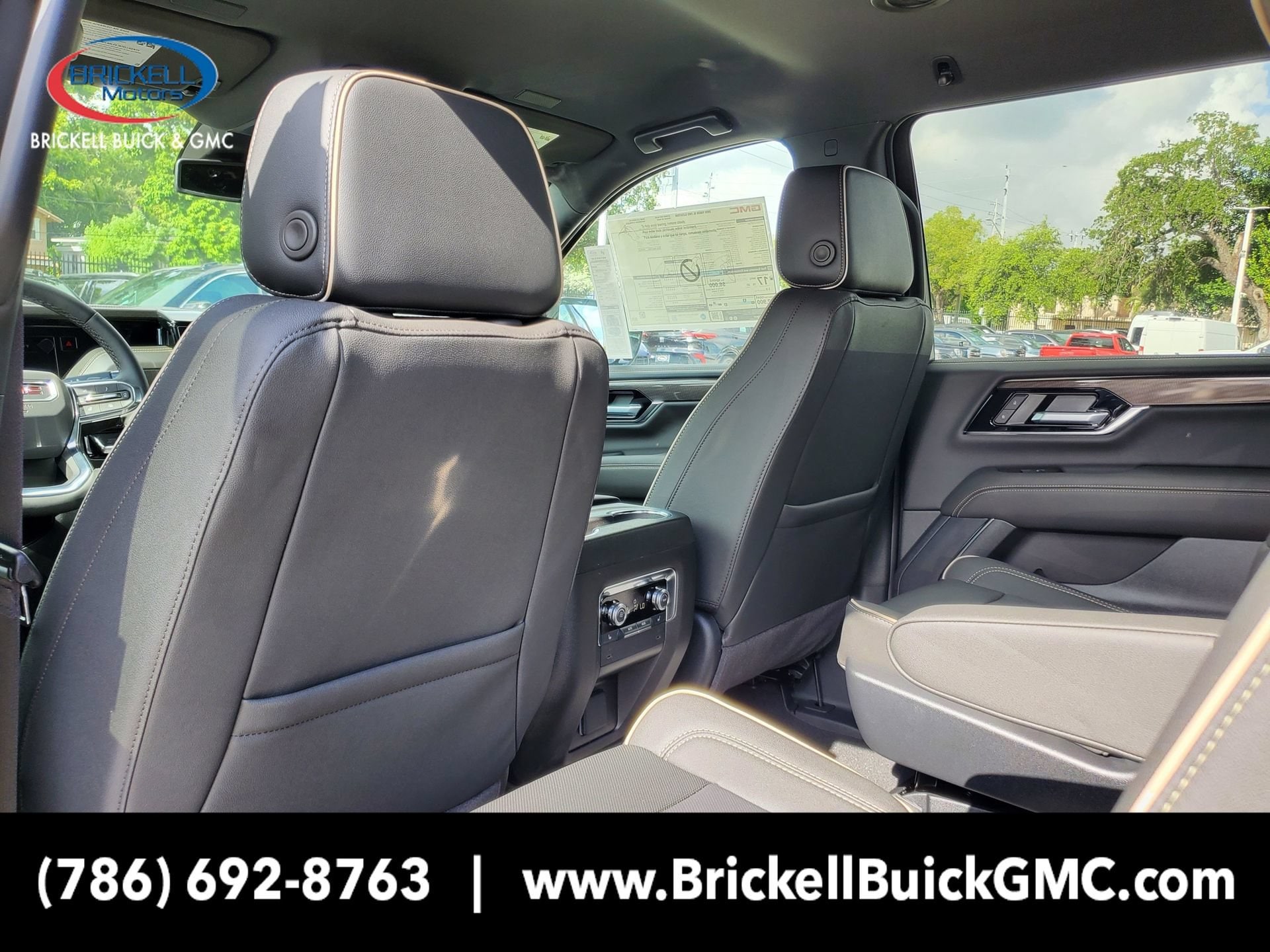 2026 GMC Yukon XL Elevation - Photo 12