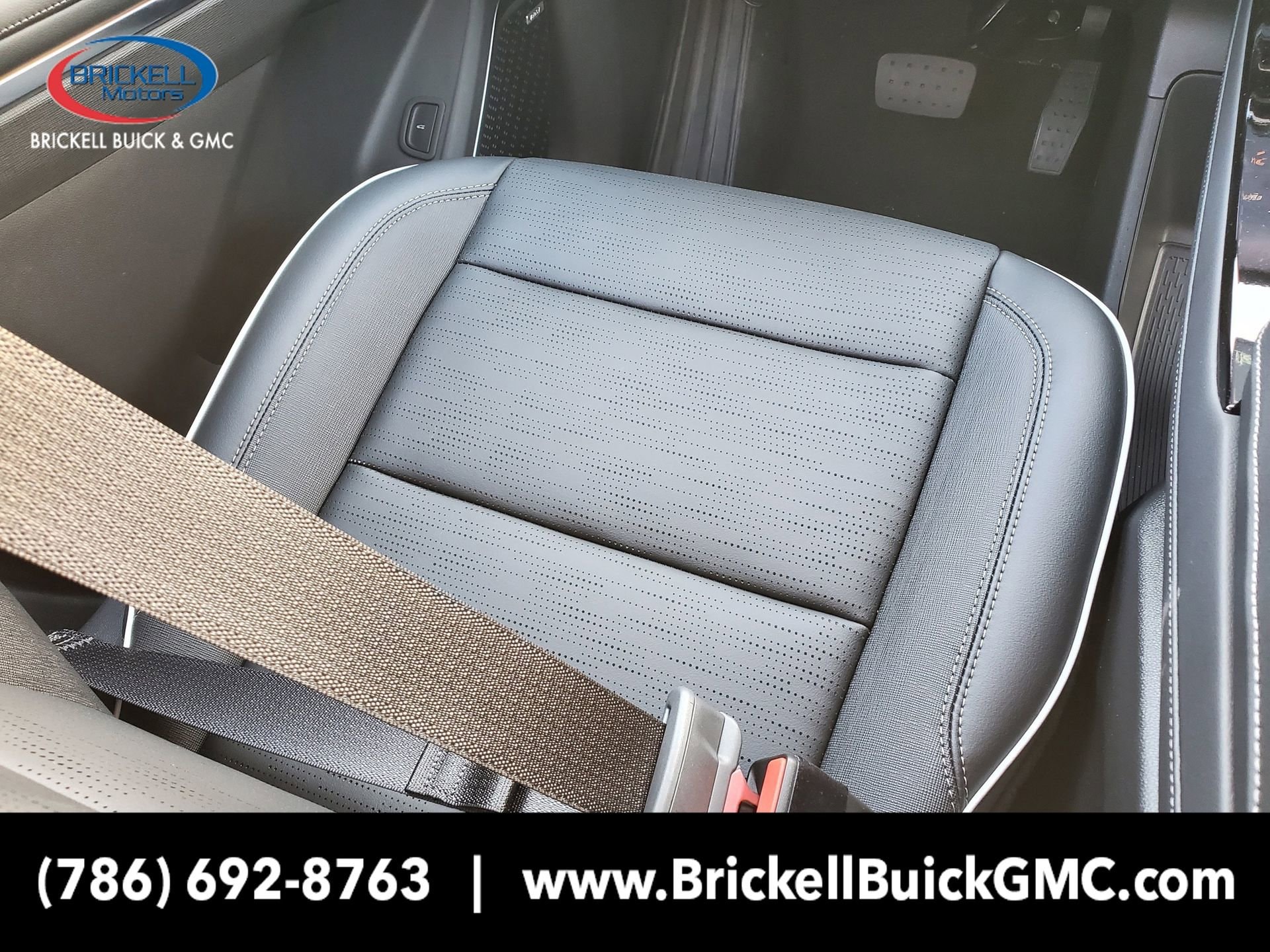 2026 Buick Enclave Sport Touring - Photo 16