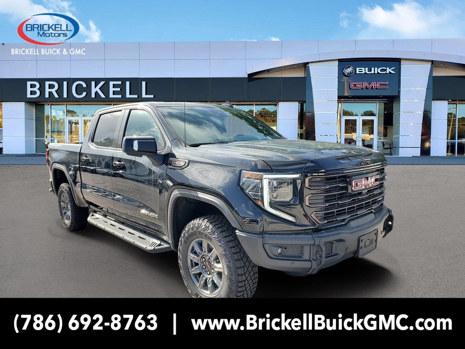 2026 GMC Sierra 1500 AT4X - Photo 2