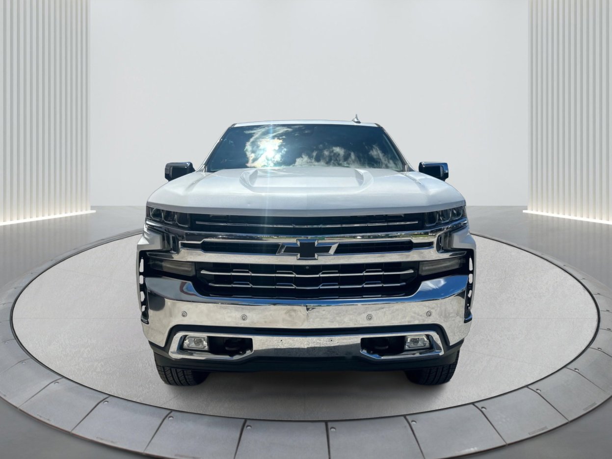 2020 Chevrolet Silverado 1500 LTZ photo 2