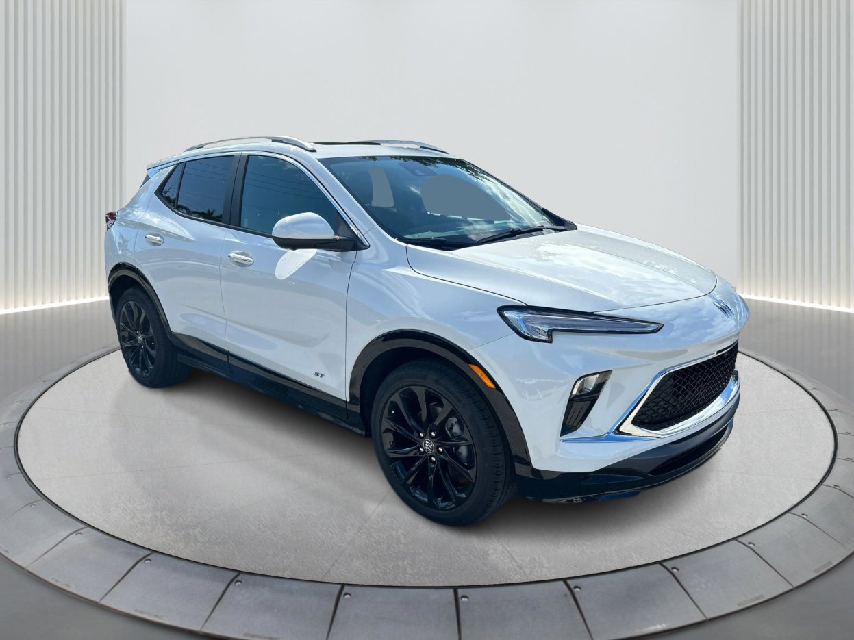 2026 Buick Encore GX Sport Touring photo 3