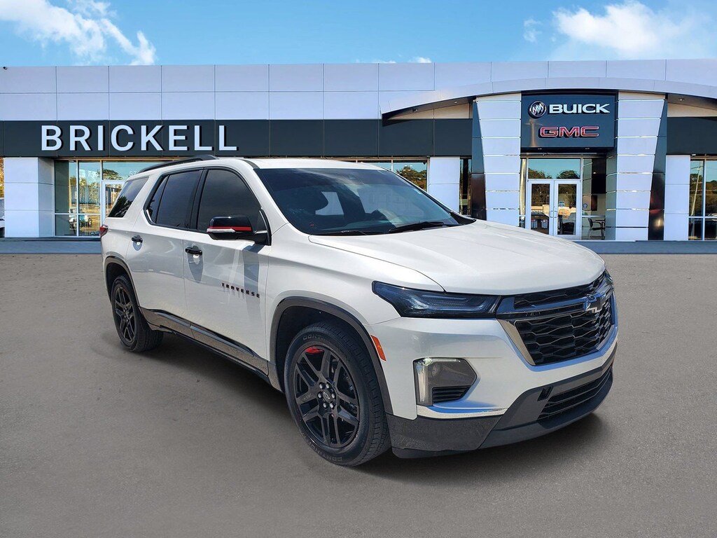 Used 2023 Chevrolet Traverse Premier SUV