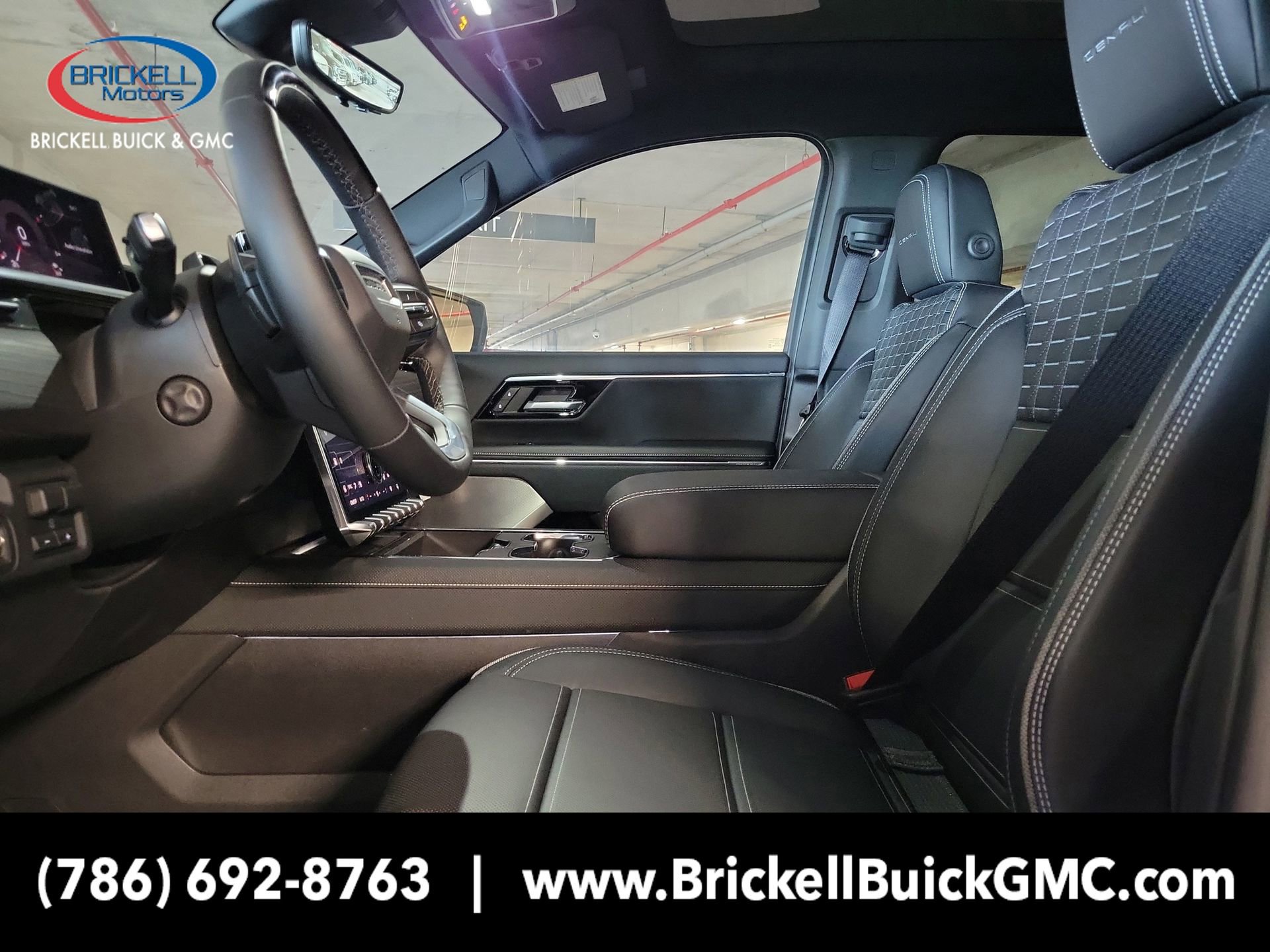 2025 GMC Sierra EV Denali - Photo 18
