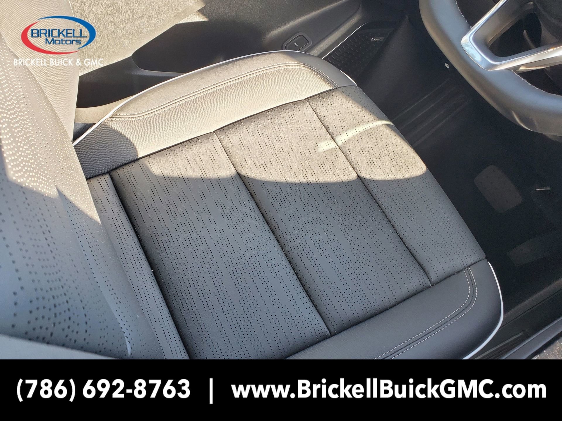 2026 Buick Enclave Sport Touring - Photo 16