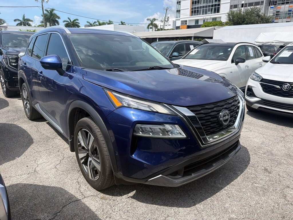 Used 2023 Nissan Rogue SL FWD SUV
