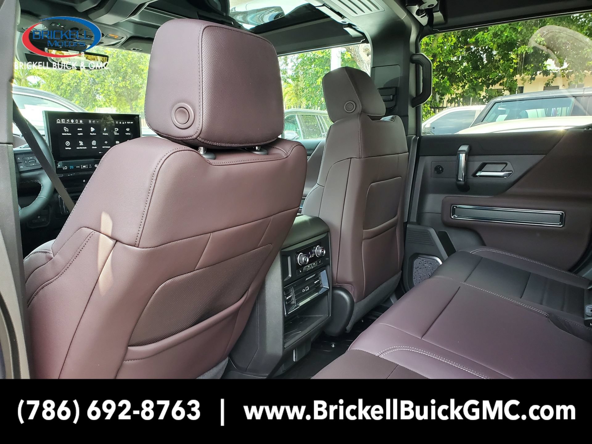 2026 GMC HUMMER EV 2X - Photo 10