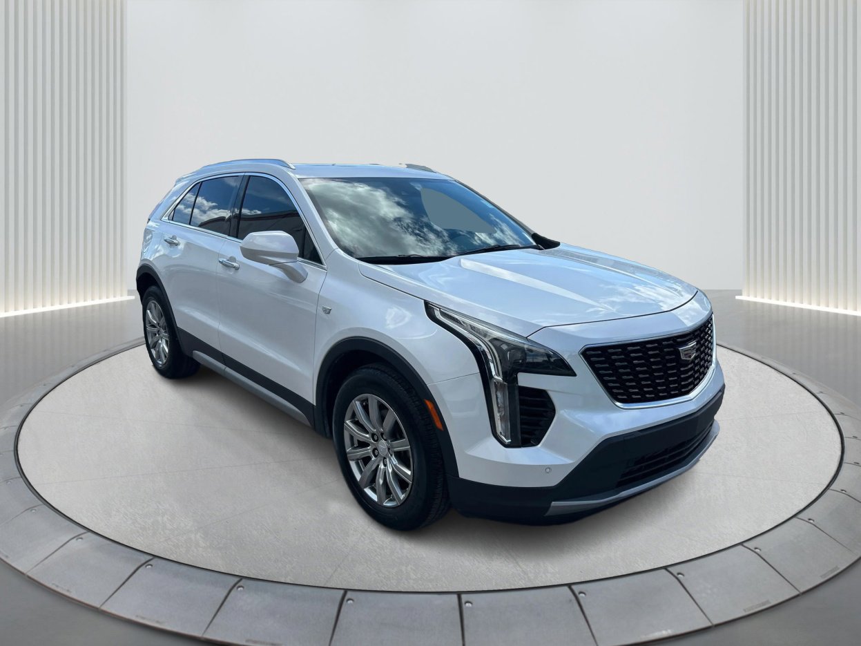 2019 Cadillac XT4 Premium Luxury photo 3
