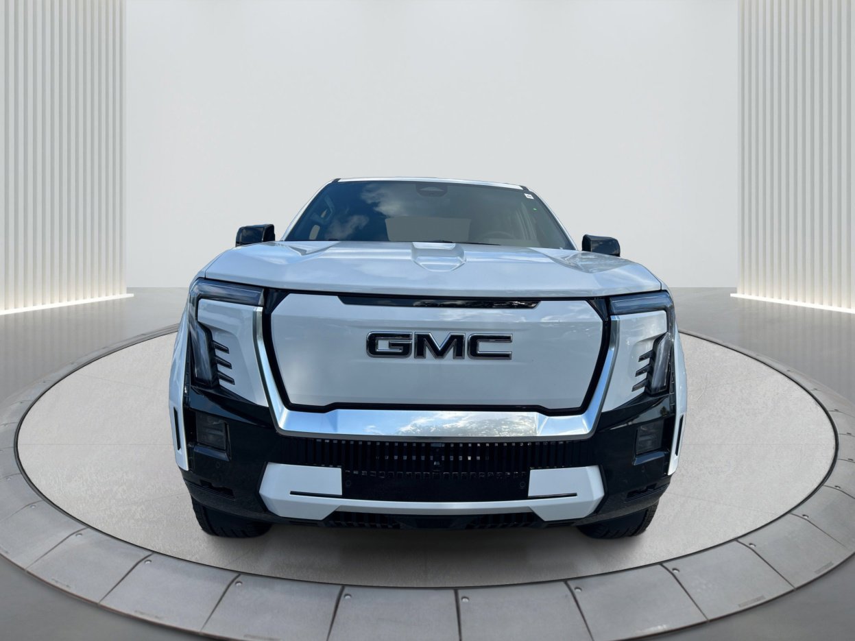 2025 Gmc Sierra EV Denali photo 2