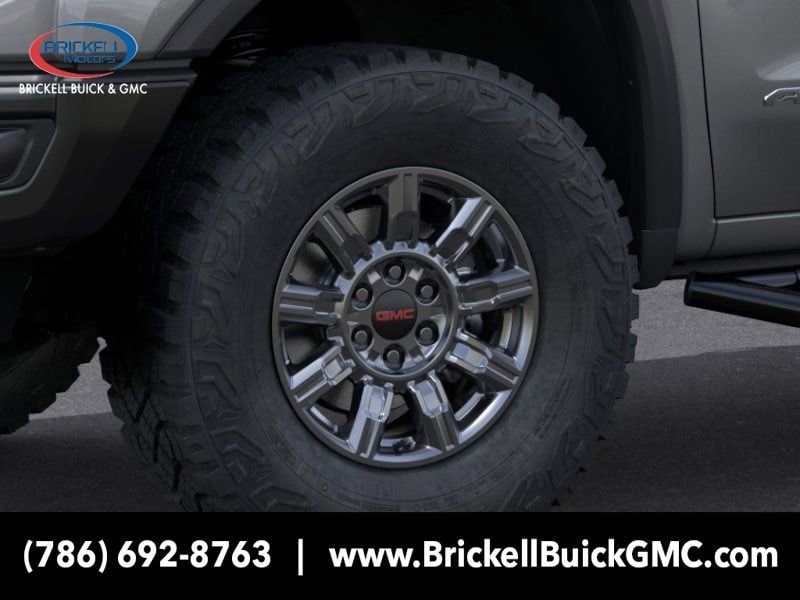 2026 GMC Sierra 1500 AT4X - Photo 9