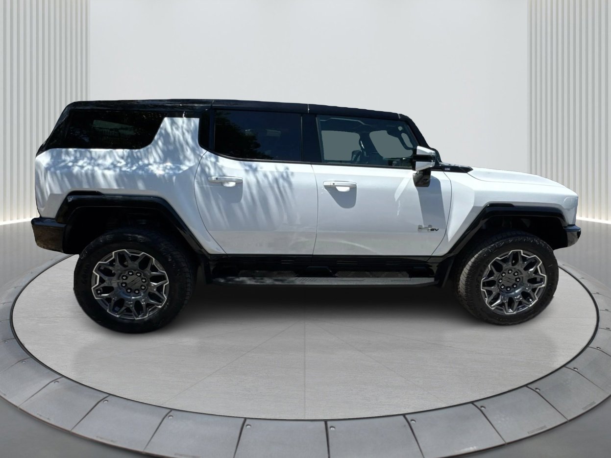2025 Gmc Hummer EV photo 3