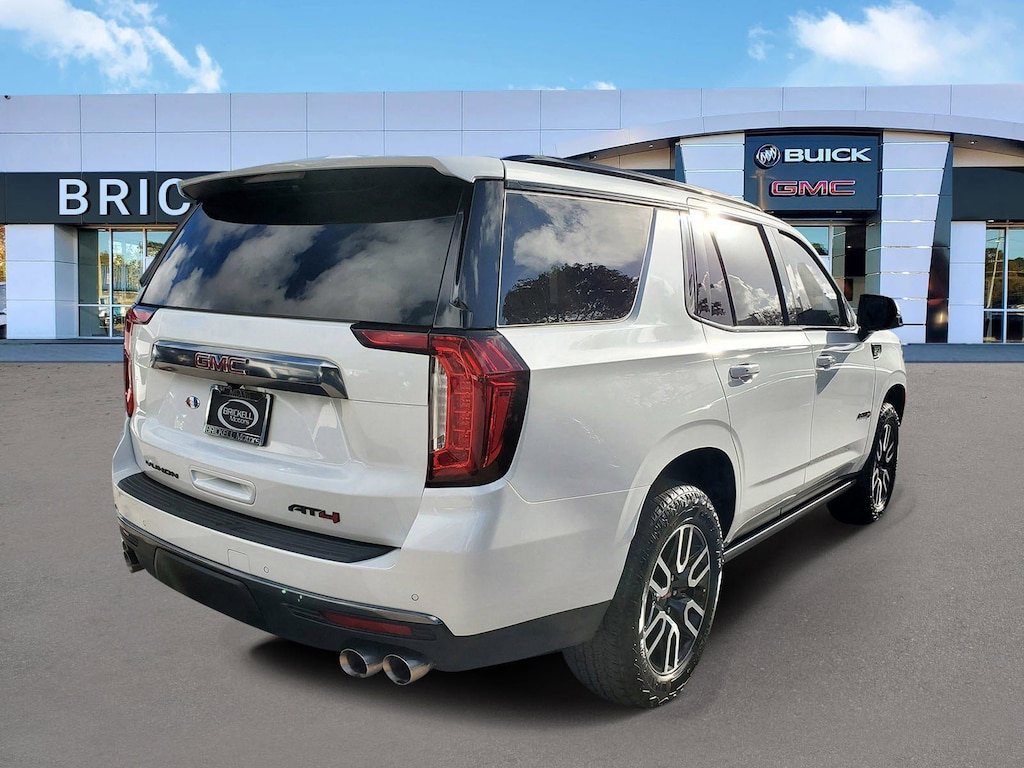 Used 2024 GMC Yukon AT4 SUV