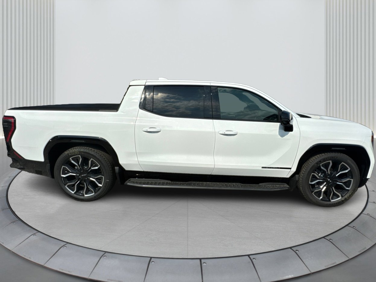 2025 Gmc Sierra EV Denali photo 4